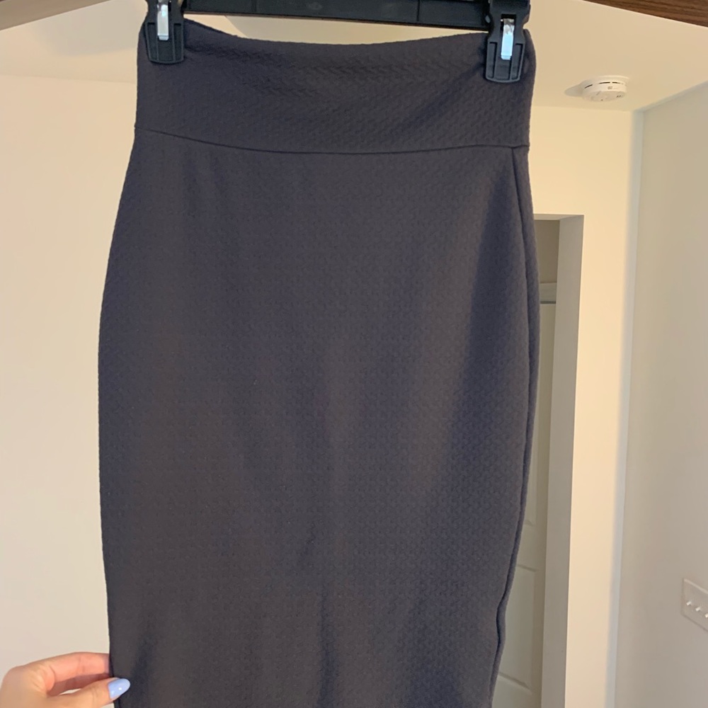 Bebe skirt